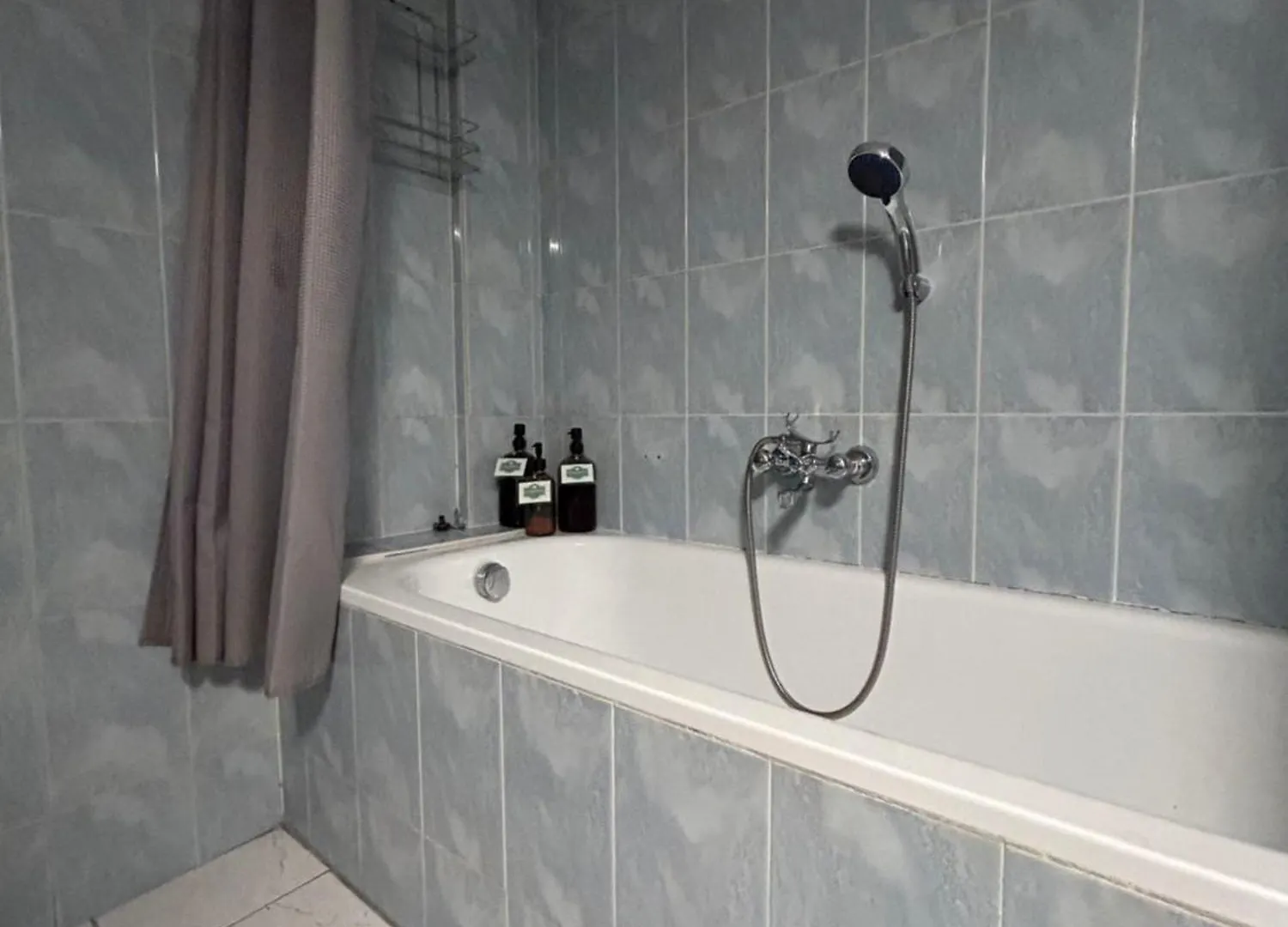 Modern Home Θεσσαλονίκη 0*,  Ελλάδα